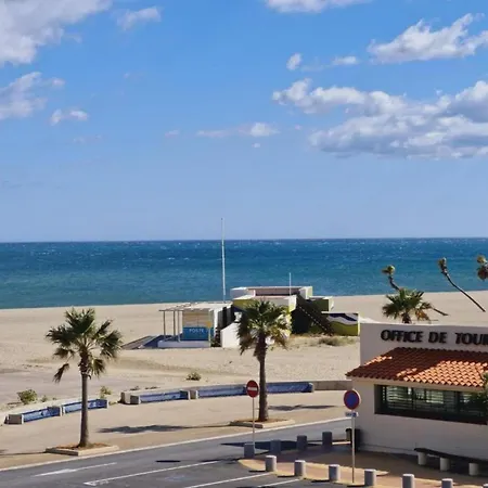Tatil Evi Holiday Home In France With Garden Terrace